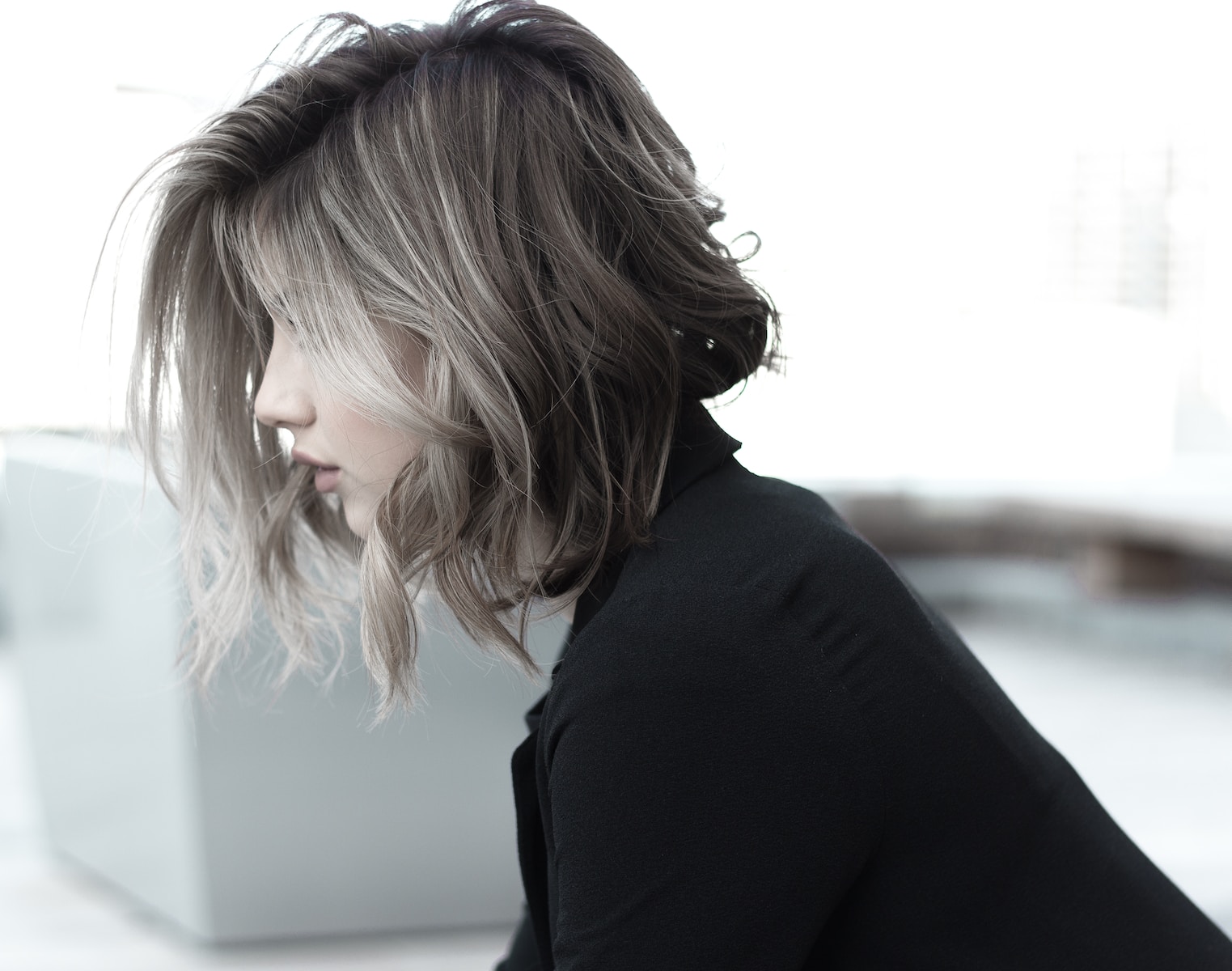 The Relationship Between Hair and Overall Health: Warning Signs to Watch For